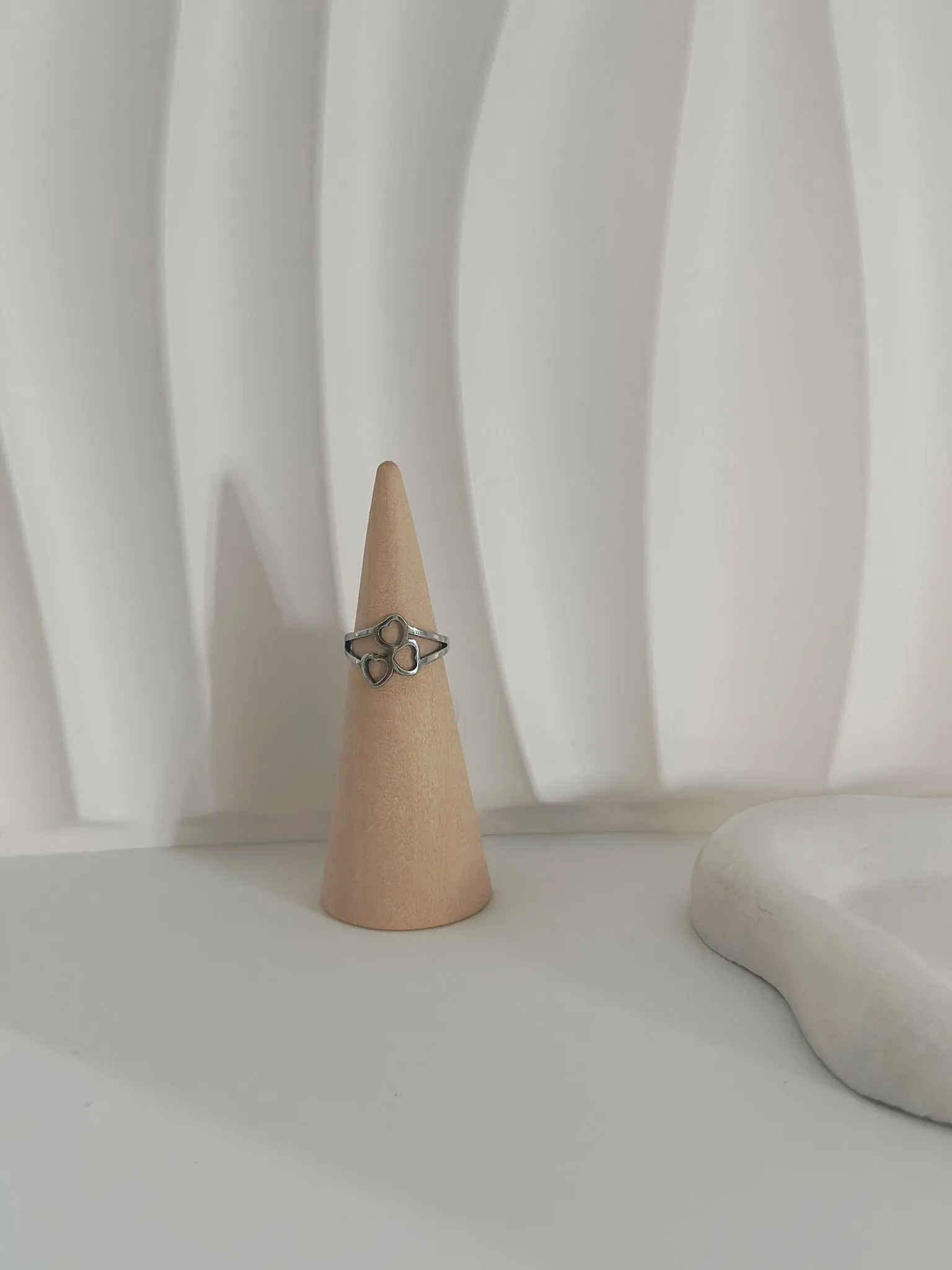 anillo 3 corazones juntos