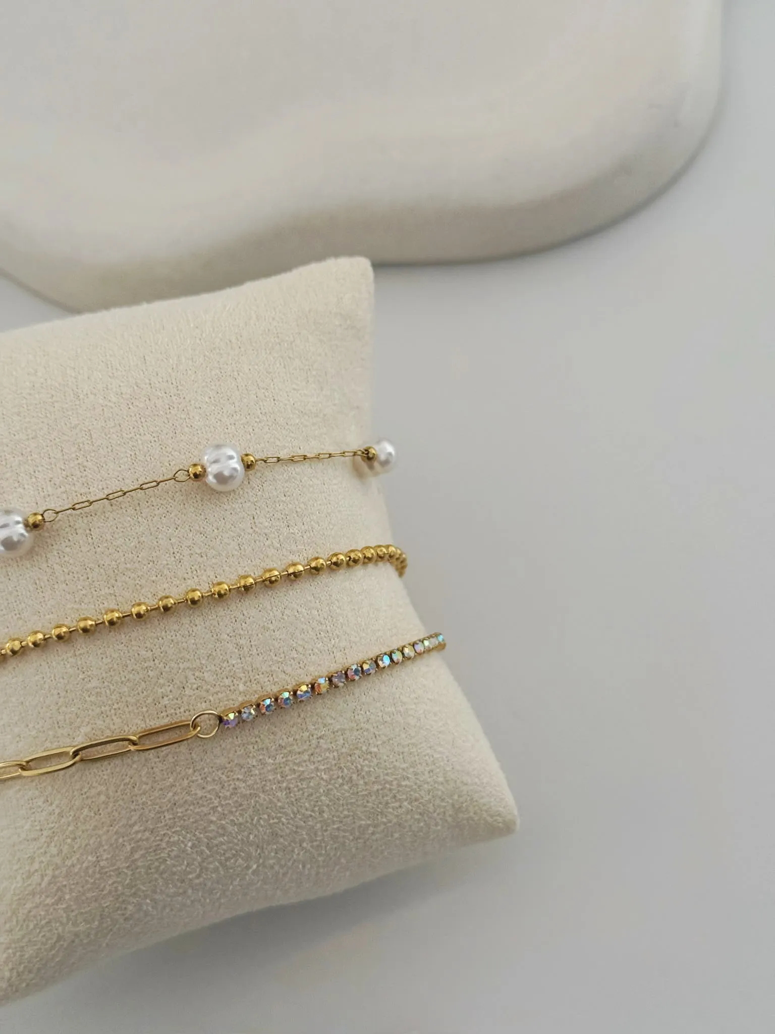 pulseras doradas - Vista alternativa